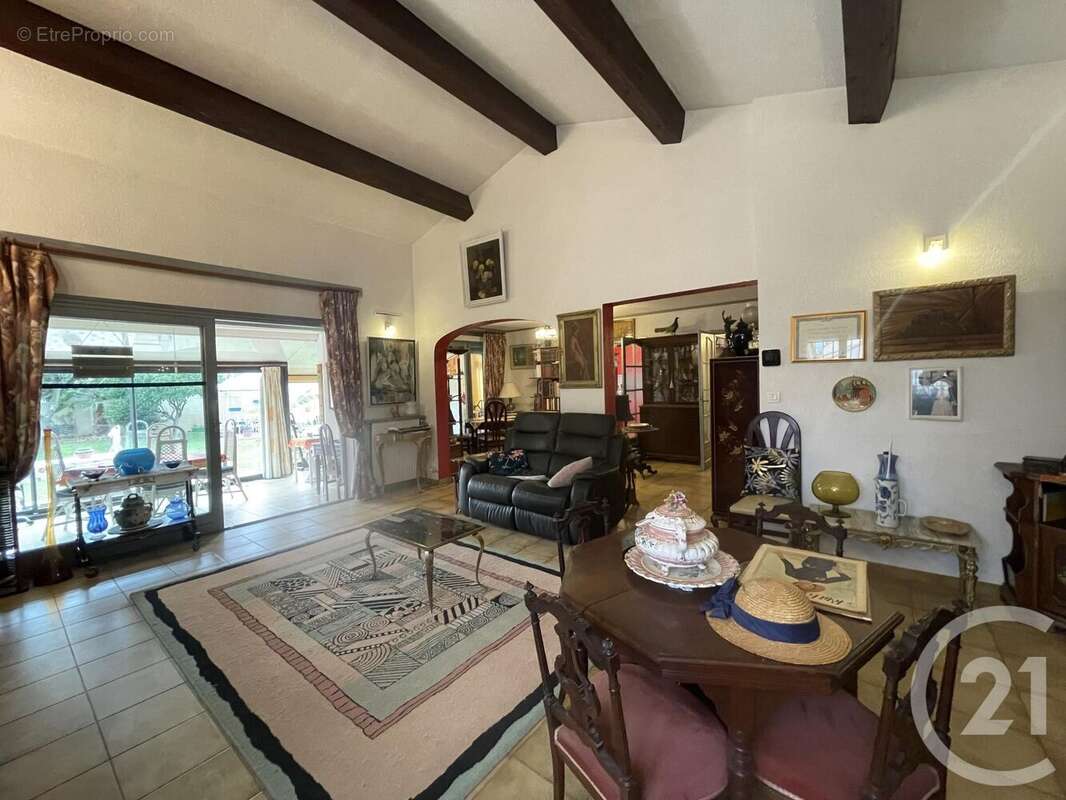 Maison à SAINT-CYPRIEN