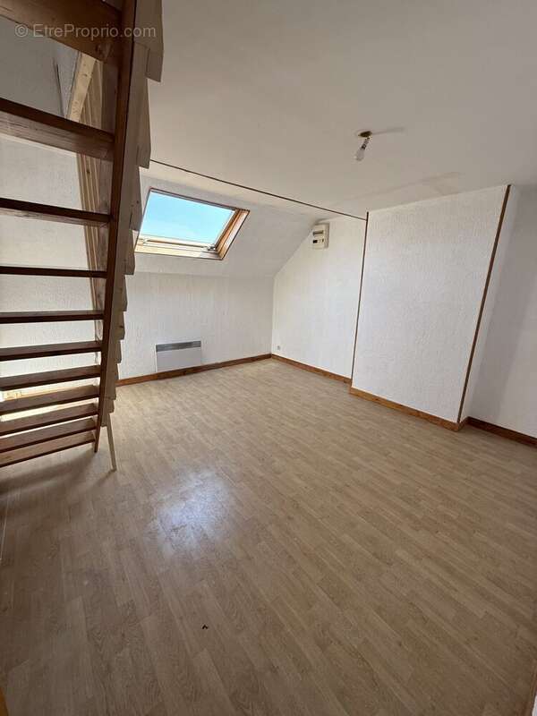 Appartement à LE CATEAU-CAMBRESIS