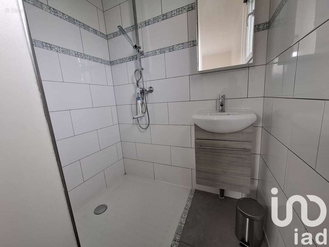 Photo 9 - Maison à TRELEVERN