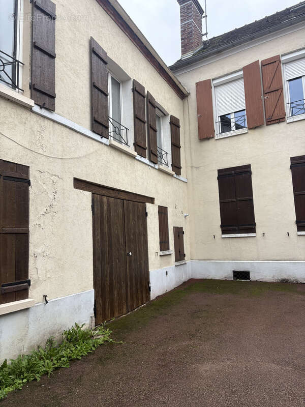 Appartement à SENS