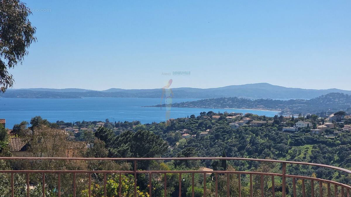 Maison à LES ISSAMBRES