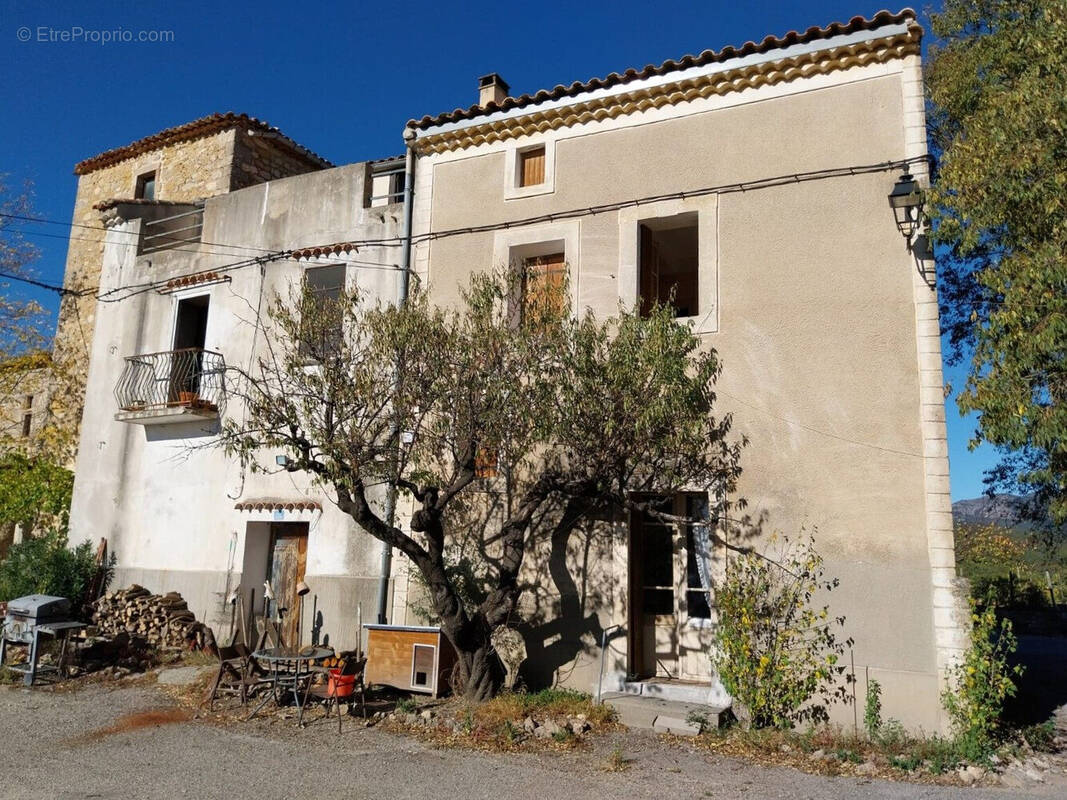 Maison à SAINT-GUIRAUD
