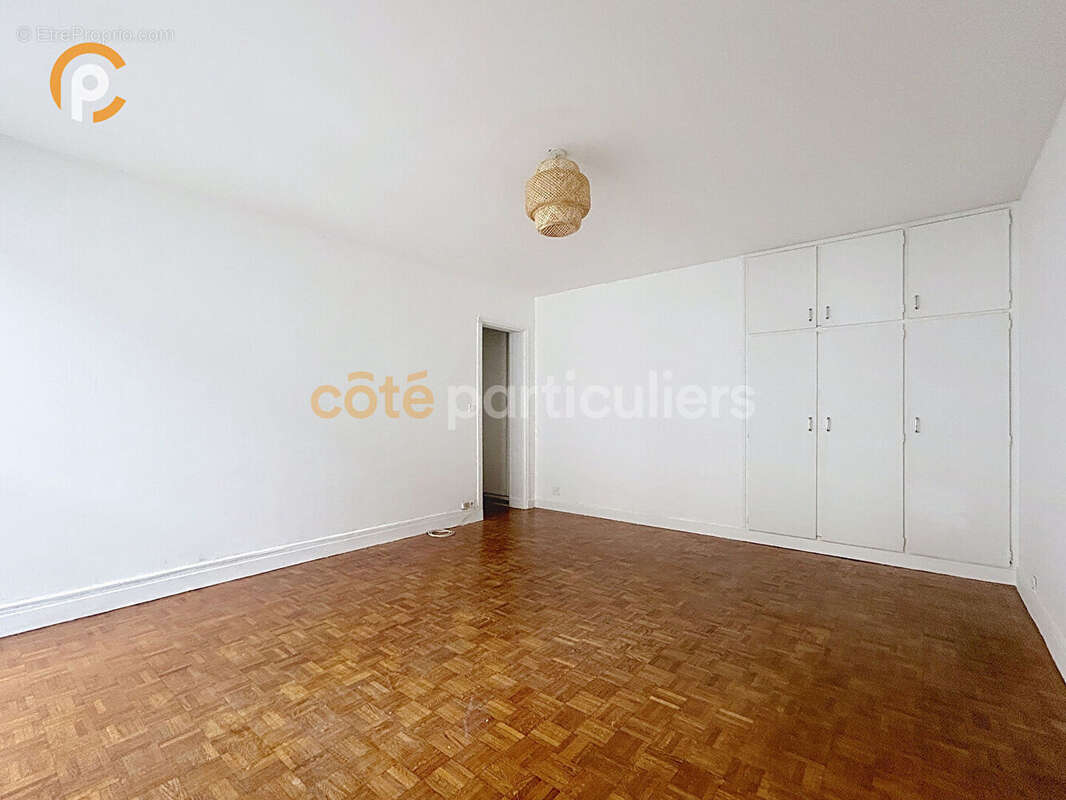 Appartement à IVRY-SUR-SEINE