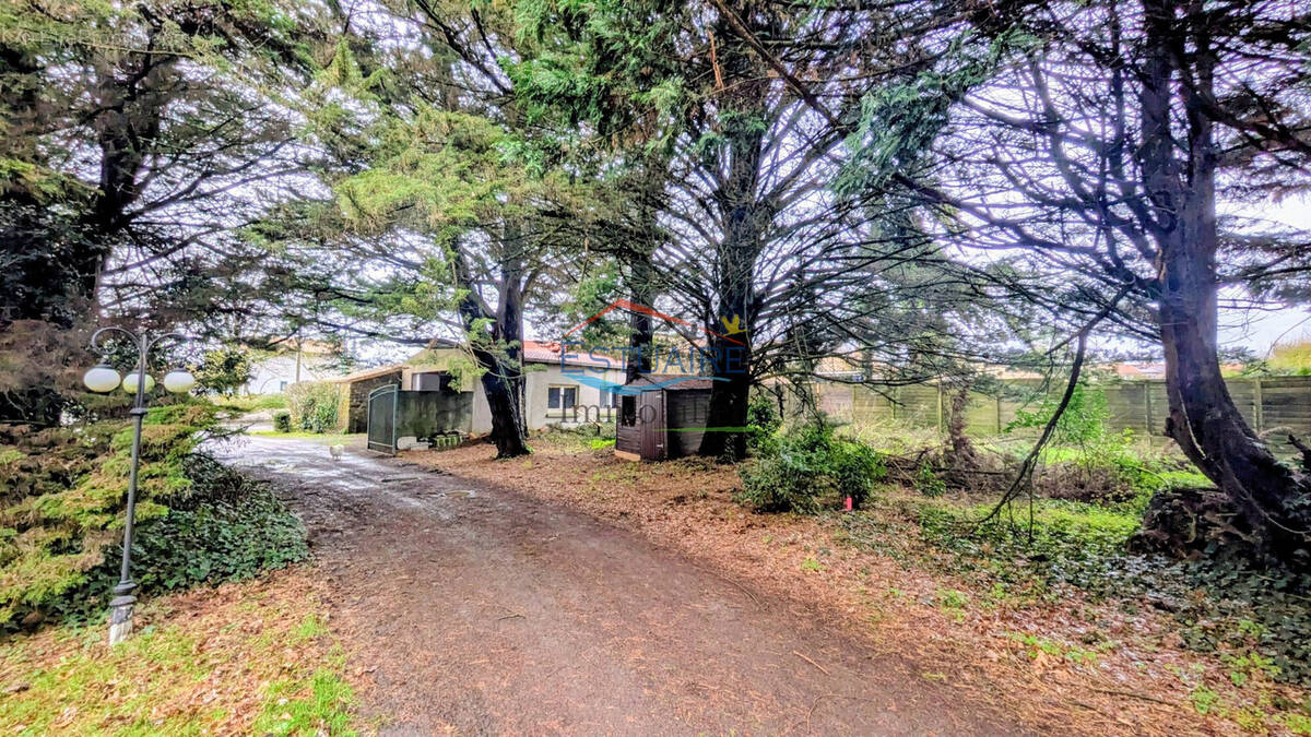 Maison à AIGREFEUILLE-SUR-MAINE
