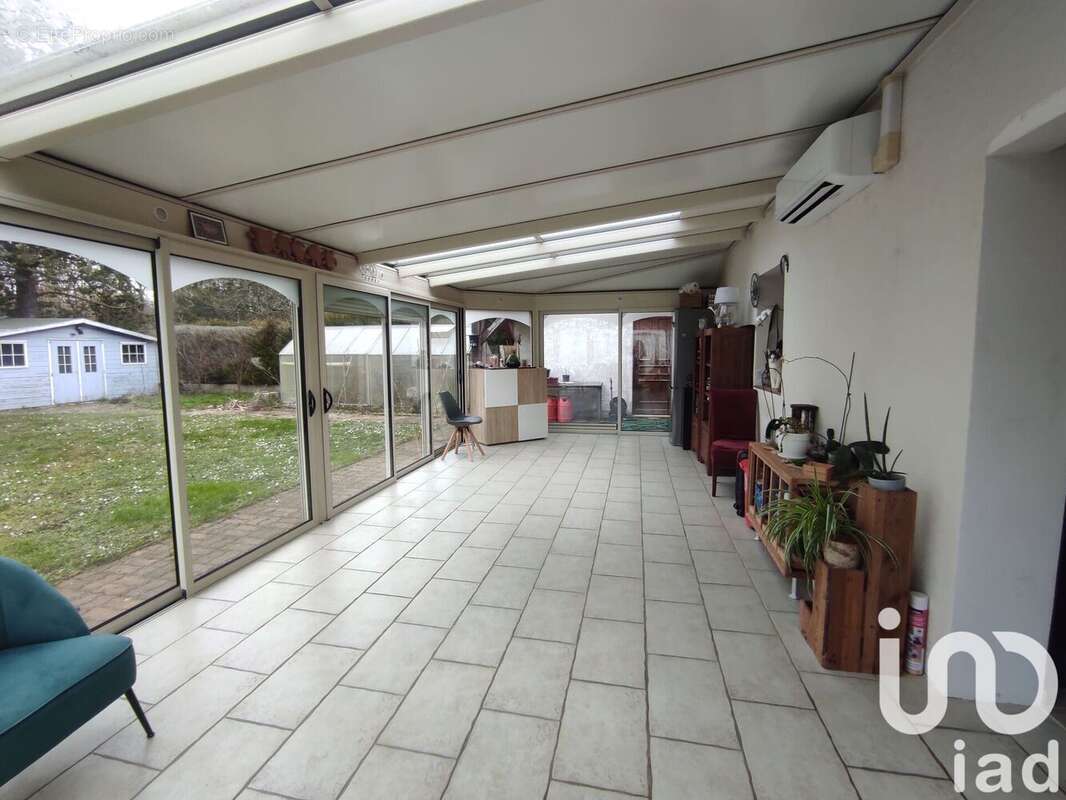 Photo 4 - Maison à CHATENAY-SUR-SEINE