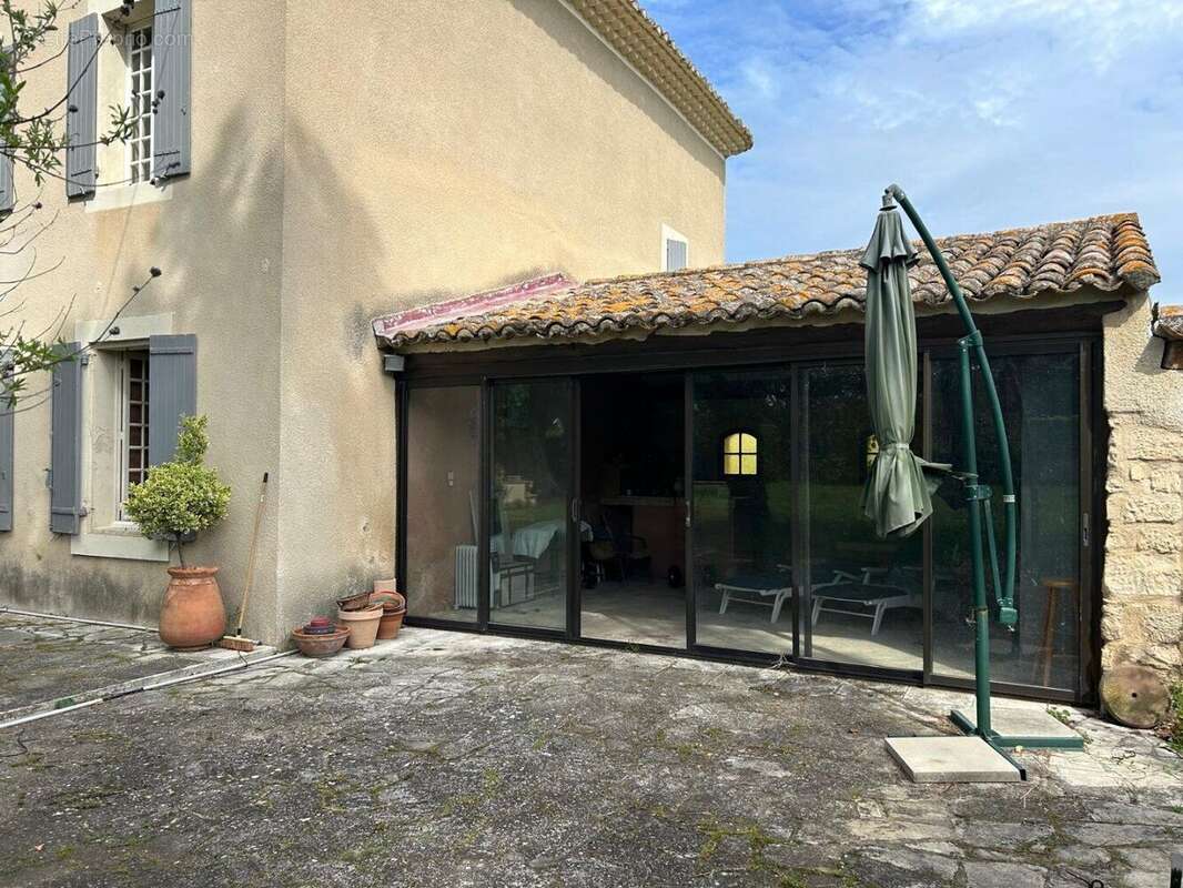 Maison à MONTEUX