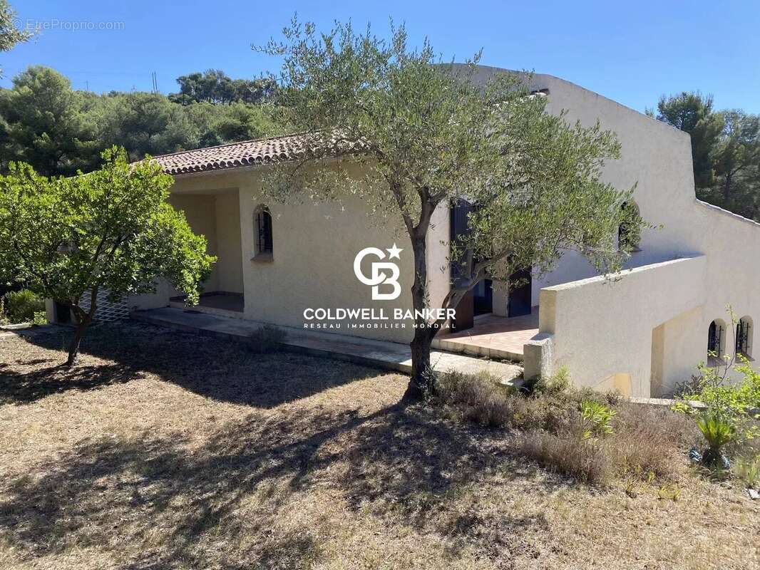 Maison à SAINT-MANDRIER-SUR-MER