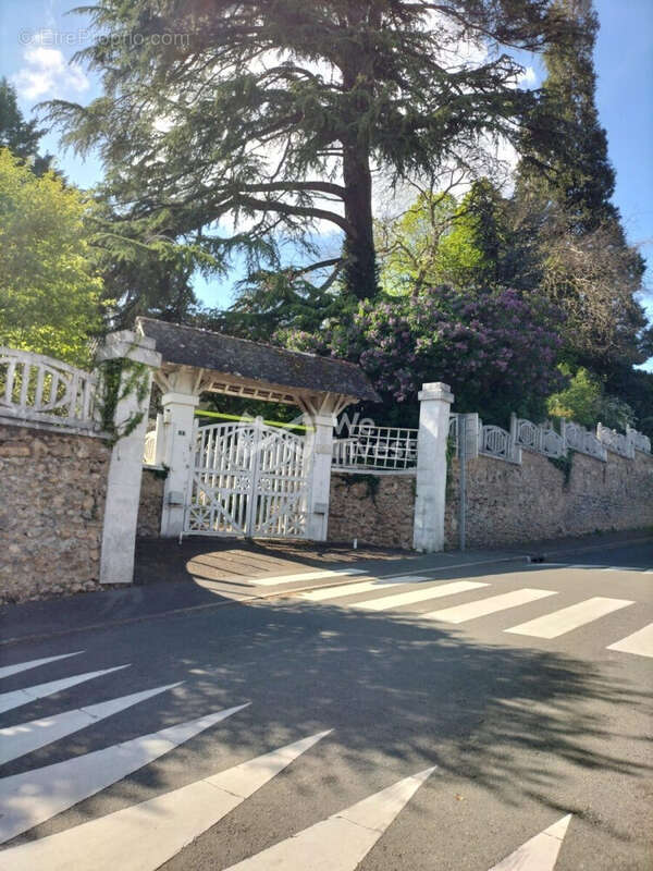 Maison à COURDEMANCHE