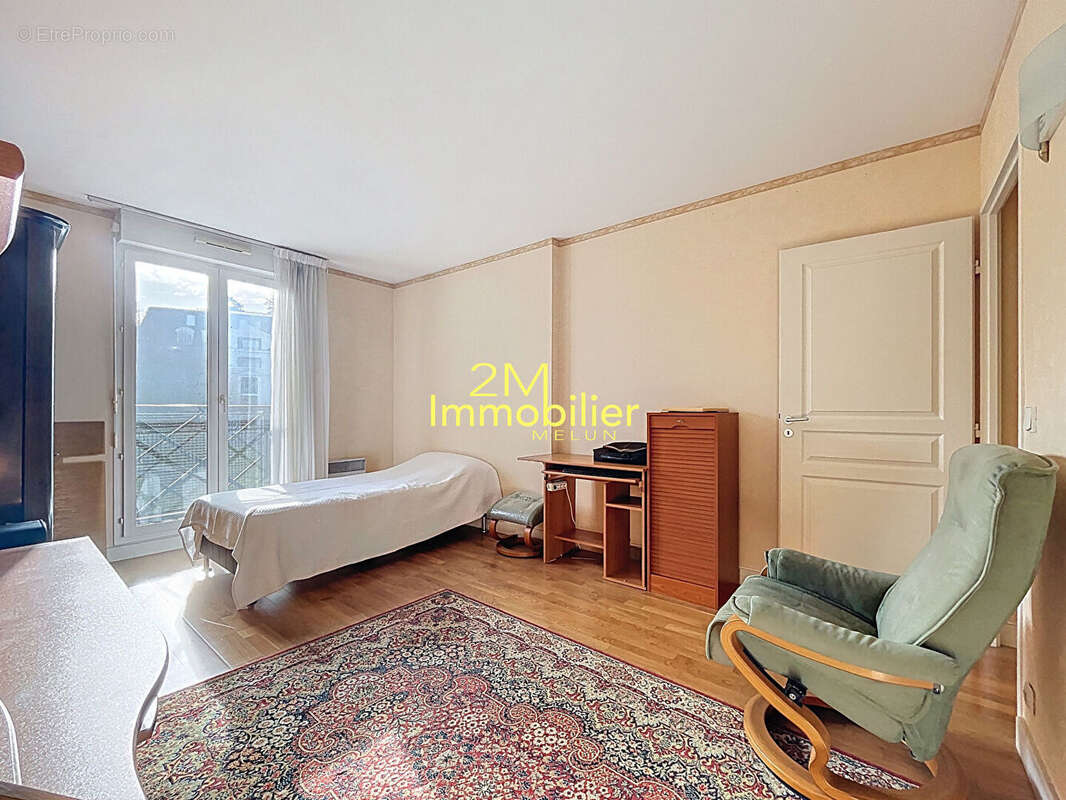 Appartement à DAMMARIE-LES-LYS