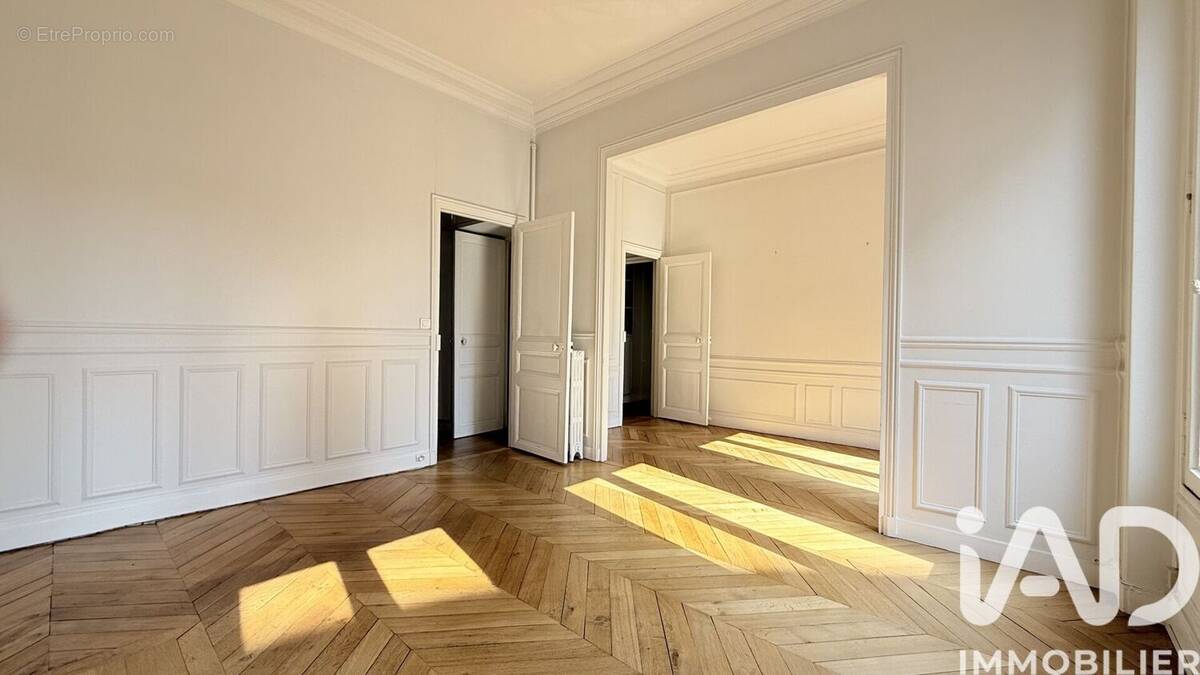 Photo 1 - Appartement à BOULOGNE-BILLANCOURT