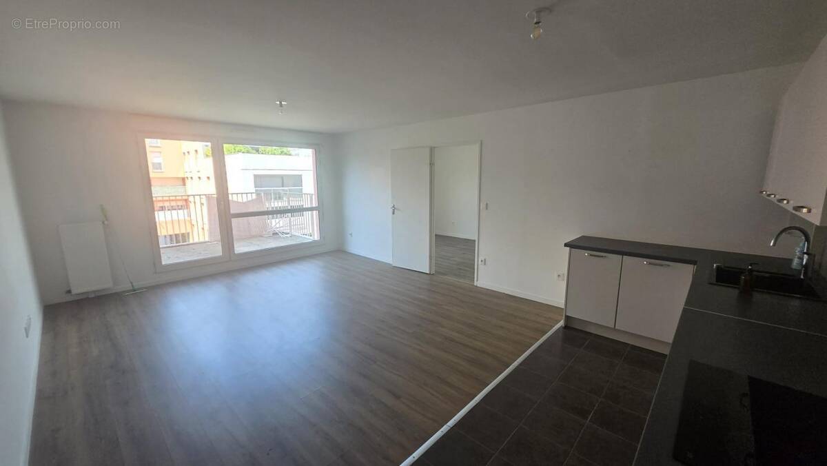 Appartement à COLOMBES
