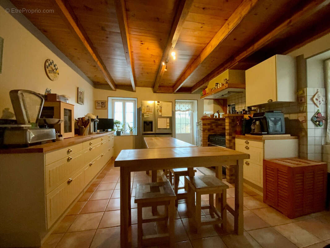 Maison  7 pièces 200 m2 - photo 6