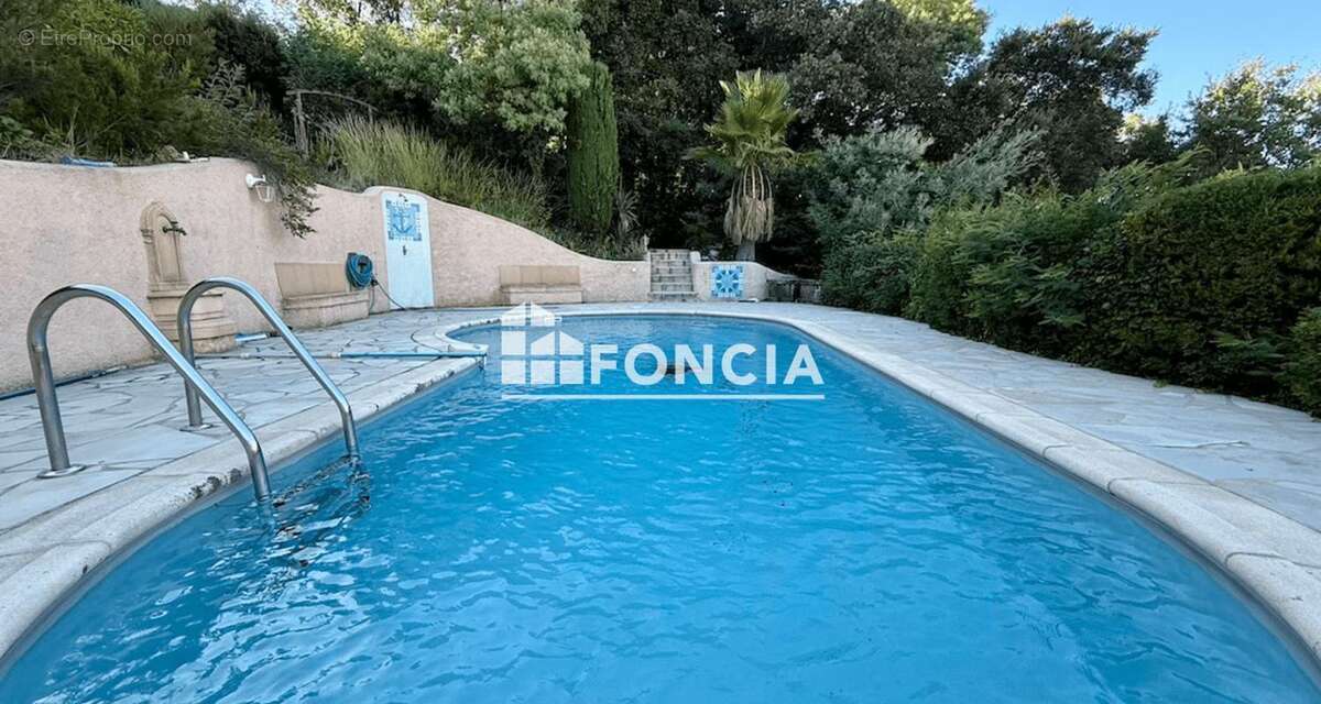 Maison à LA CROIX-VALMER