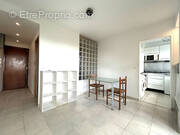 Appartement à FRESNES