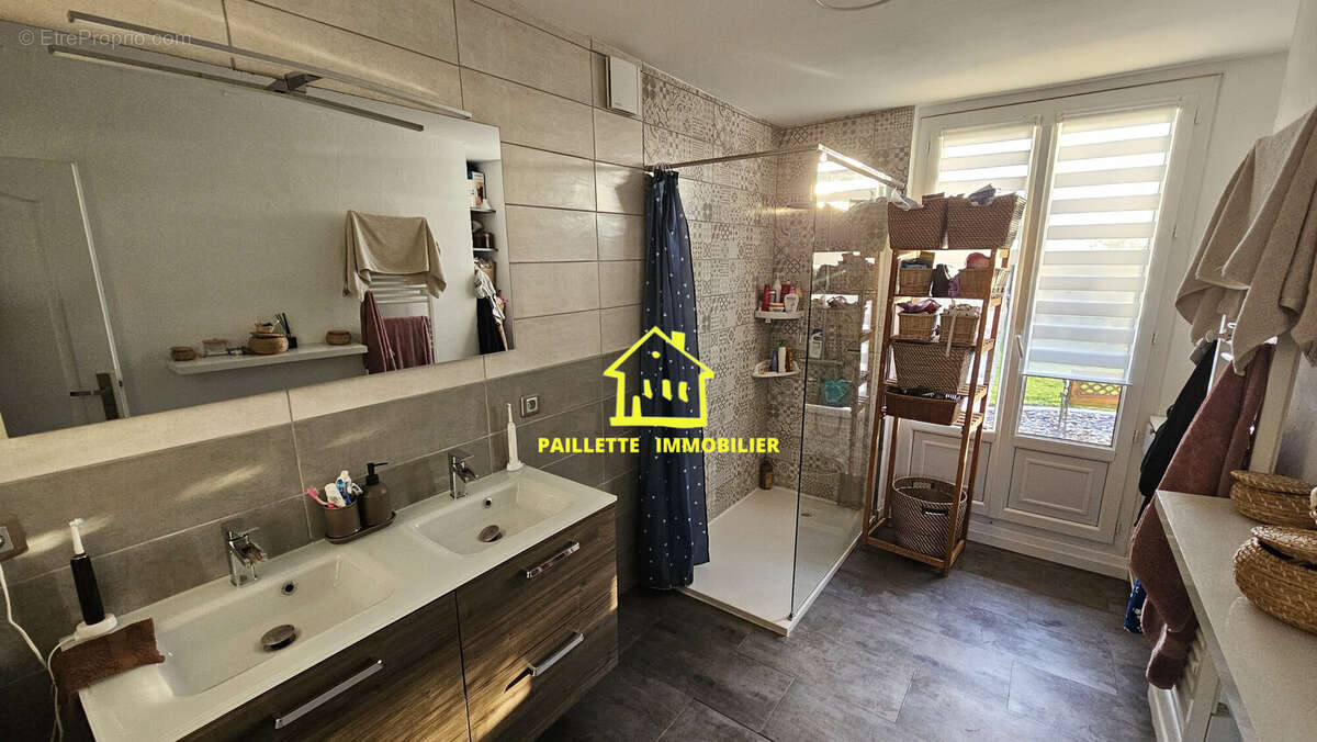 Maison 146 m² à Goderville  - photo 4