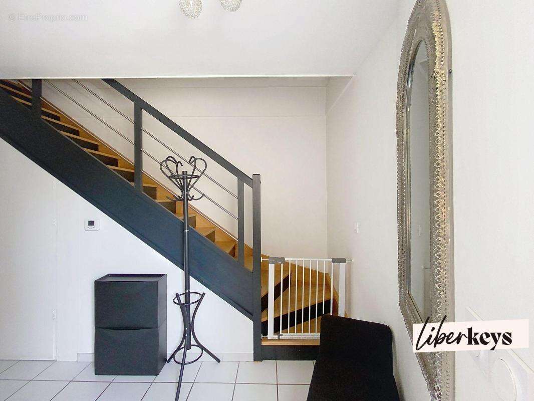 Maison familiale de 98 m² avec jardin à Grigny-sur-Rhône - photo 5