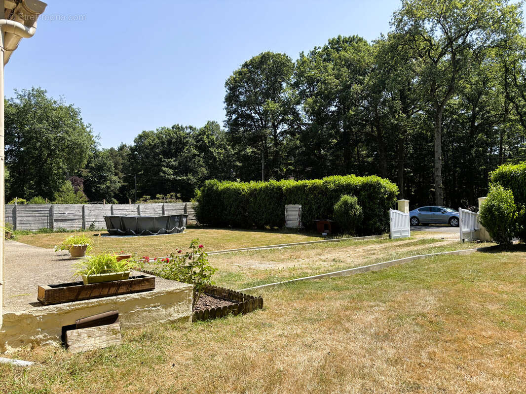 Maison à BAZOCHES-SUR-LE-BETZ