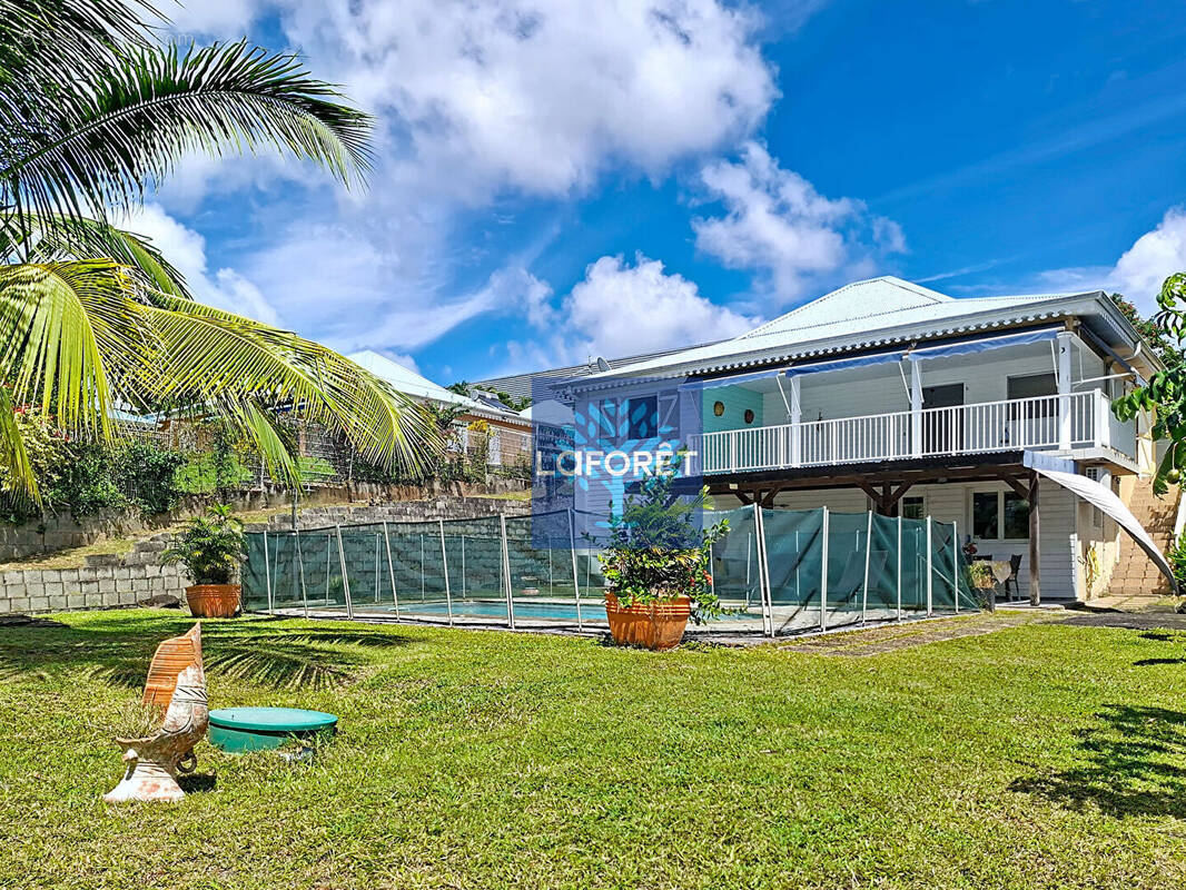 Maison à SAINTE-LUCE