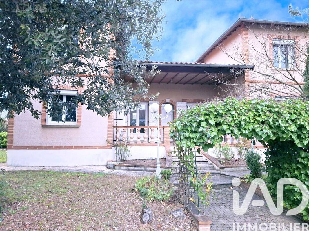 Photo 1 - Maison à BRESSOLS