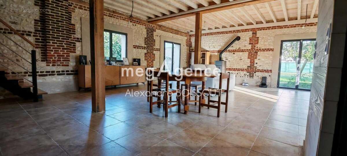 Maison à ROMILLY-SUR-ANDELLE