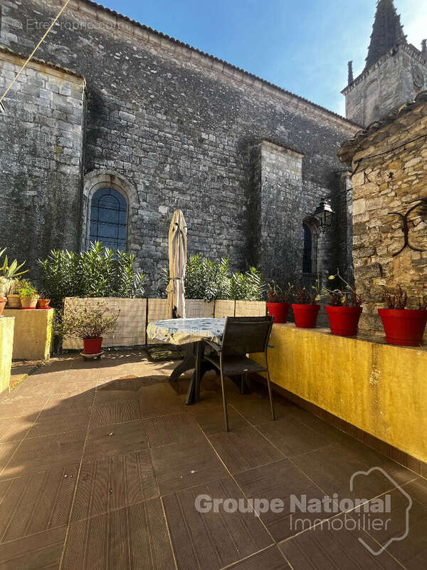 Maison à GOUDARGUES