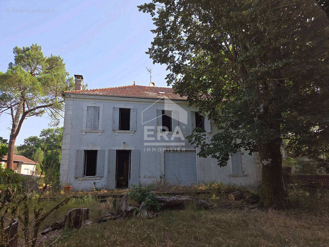 Maison à SAINT-PAUL-EN-BORN