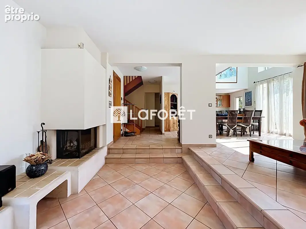 Chatou Tête de Girafe - Élégante maison familiale de 135 m² au calme absolu, sans vis-à-vis - photo 8