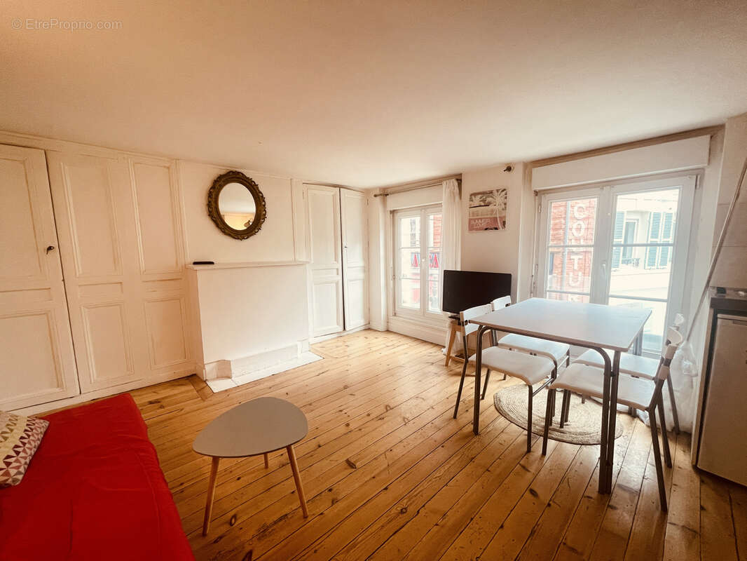 Appartement à TROUVILLE-SUR-MER