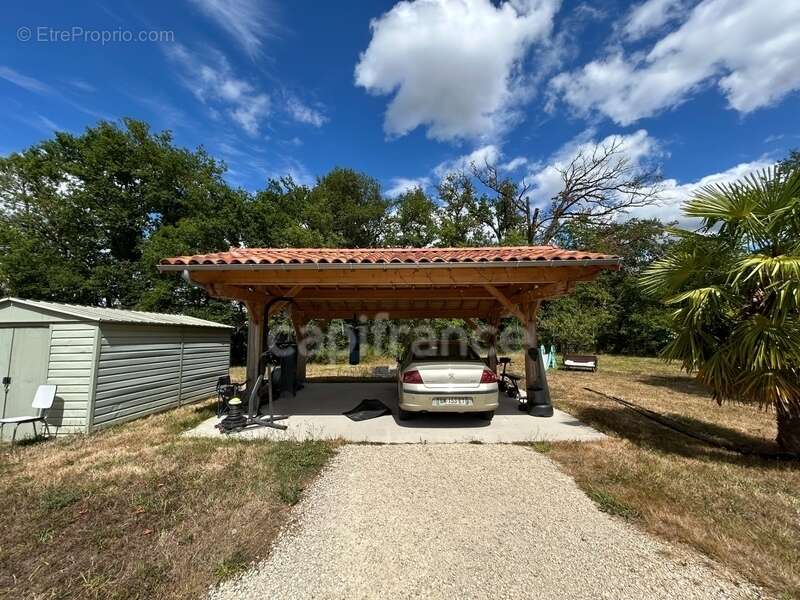 Maison à vendre 10 pièces VAUNAC (24)170m² sur 5160m² de terrain - photo 29