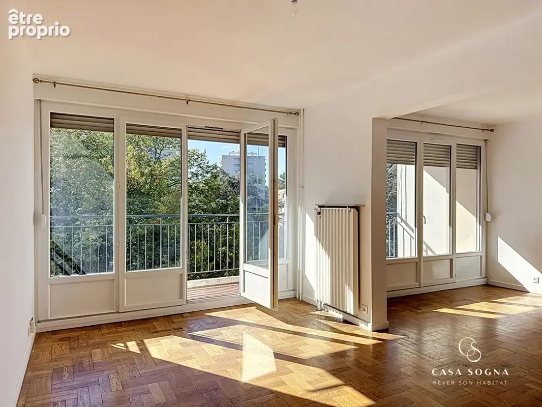 Appartement - T3 BIS - 83 m² - photo 2