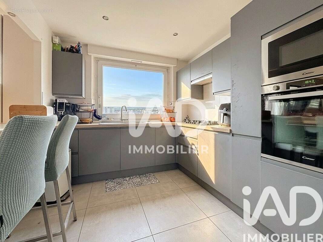 Photo 3 - Appartement à VELIZY-VILLACOUBLAY