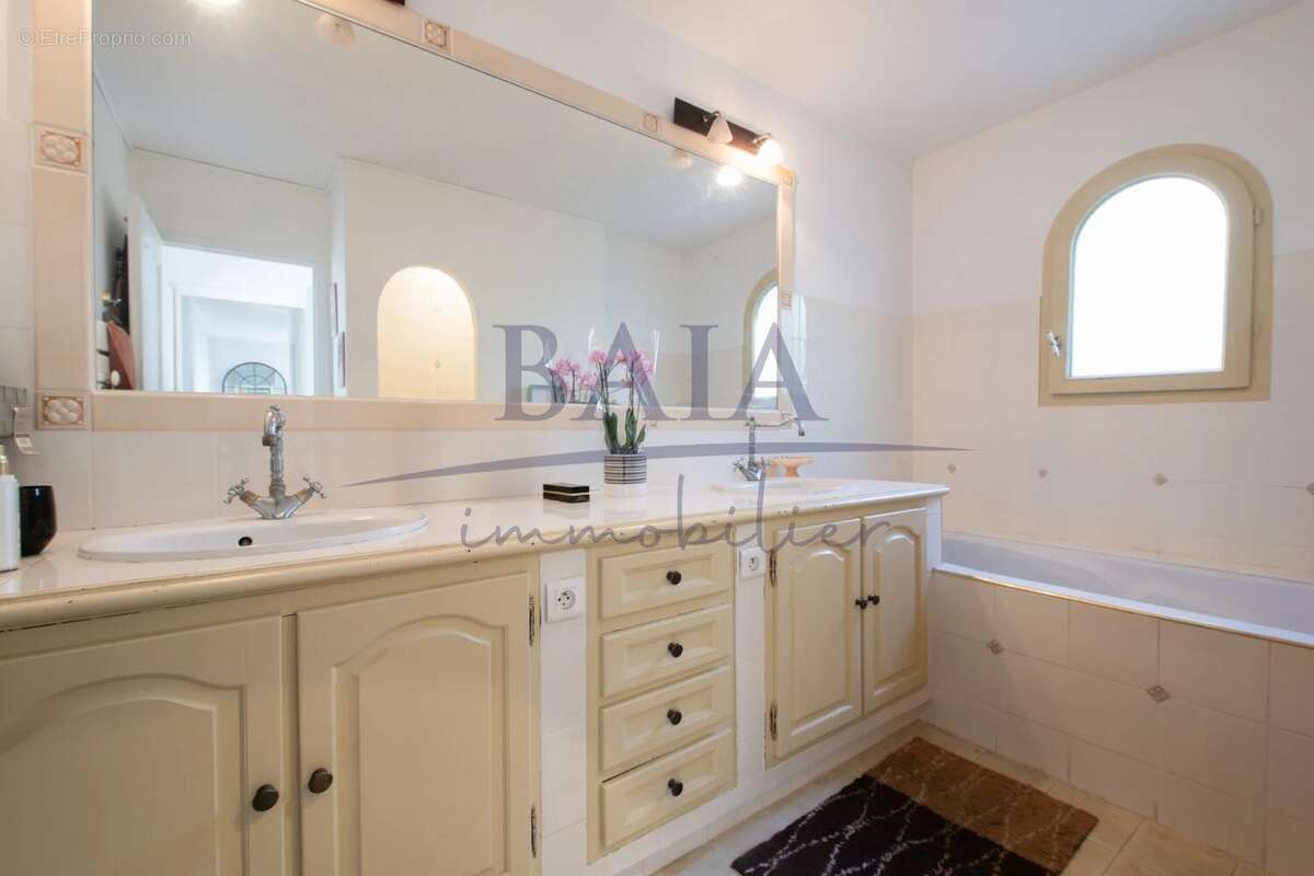 Maison à SAINTE-MAXIME