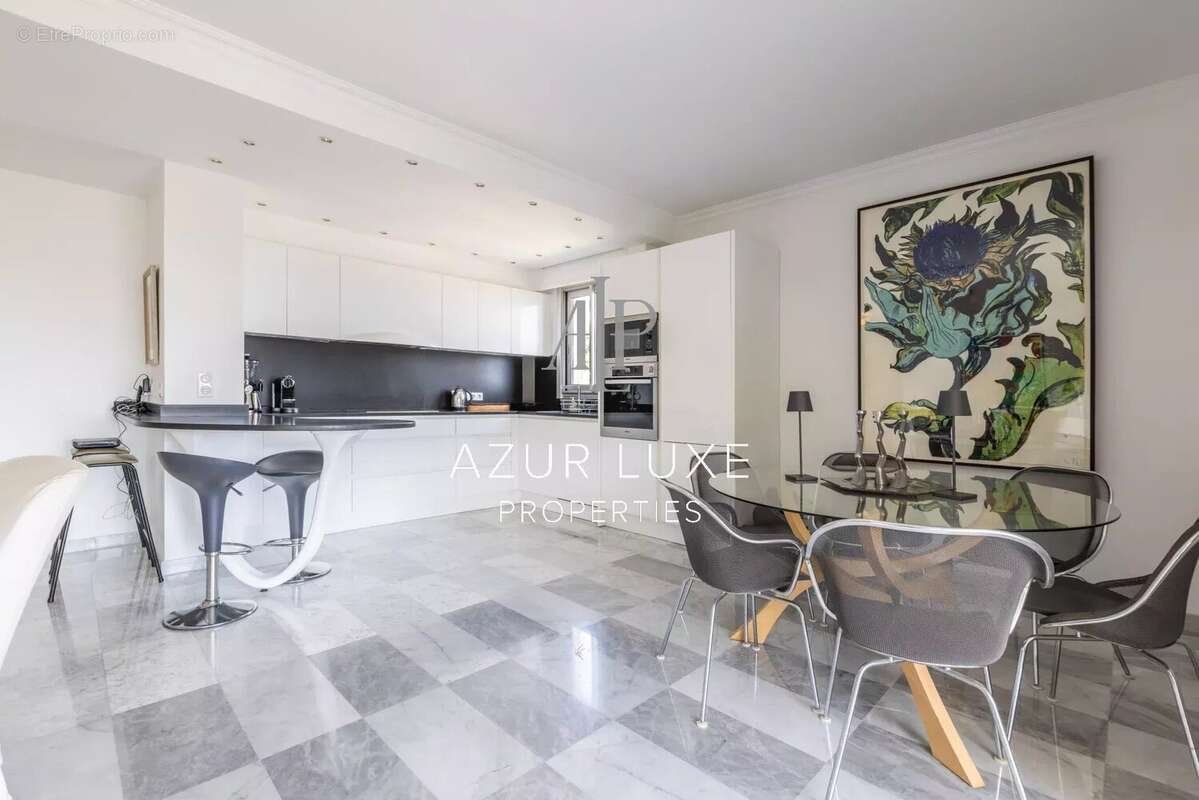 Appartement à VILLEFRANCHE-SUR-MER