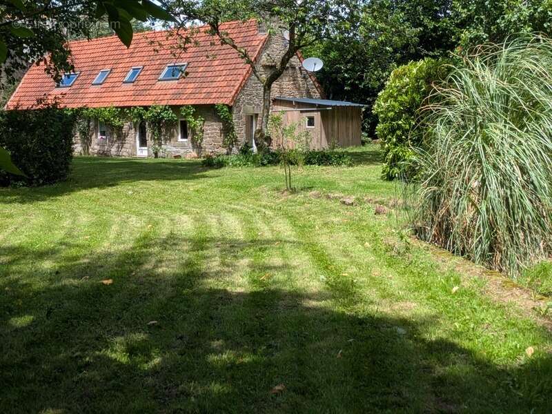 Maison à LOCMALO