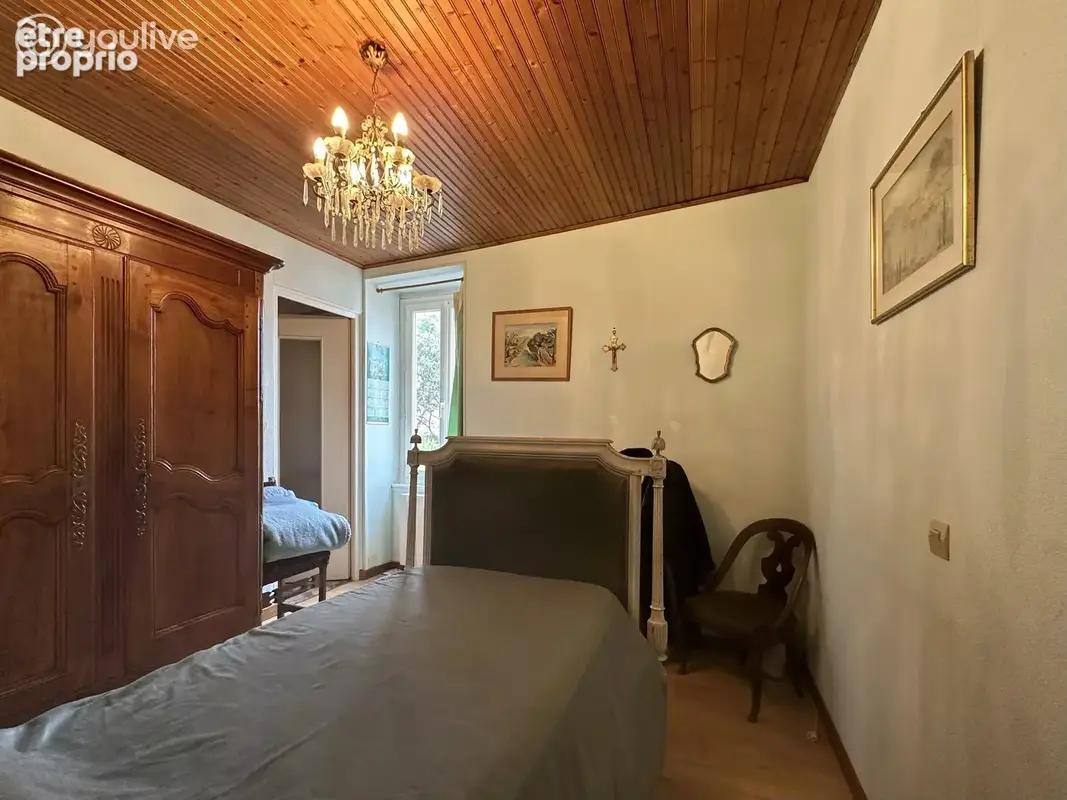 Maison dans le bourg de La Chaume - photo 16