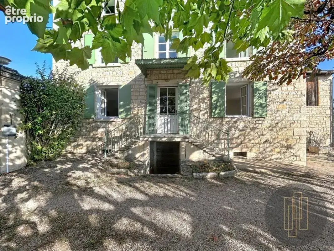 Exclusivité - Lucenay Centre - Maison ancienne- - photo 1