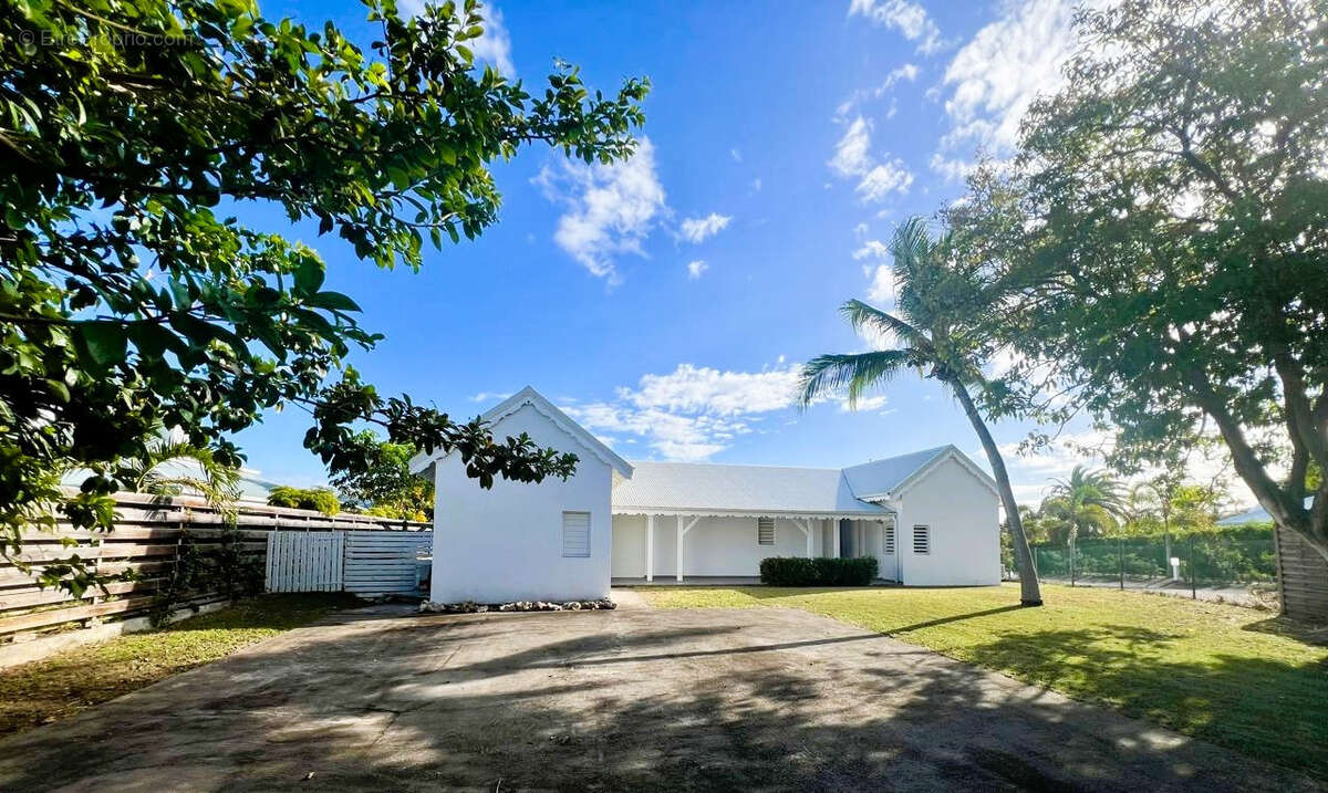 Maison à SAINT-FRANCOIS