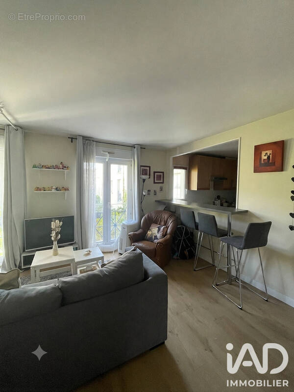 Photo 1 - Appartement à RUEIL-MALMAISON
