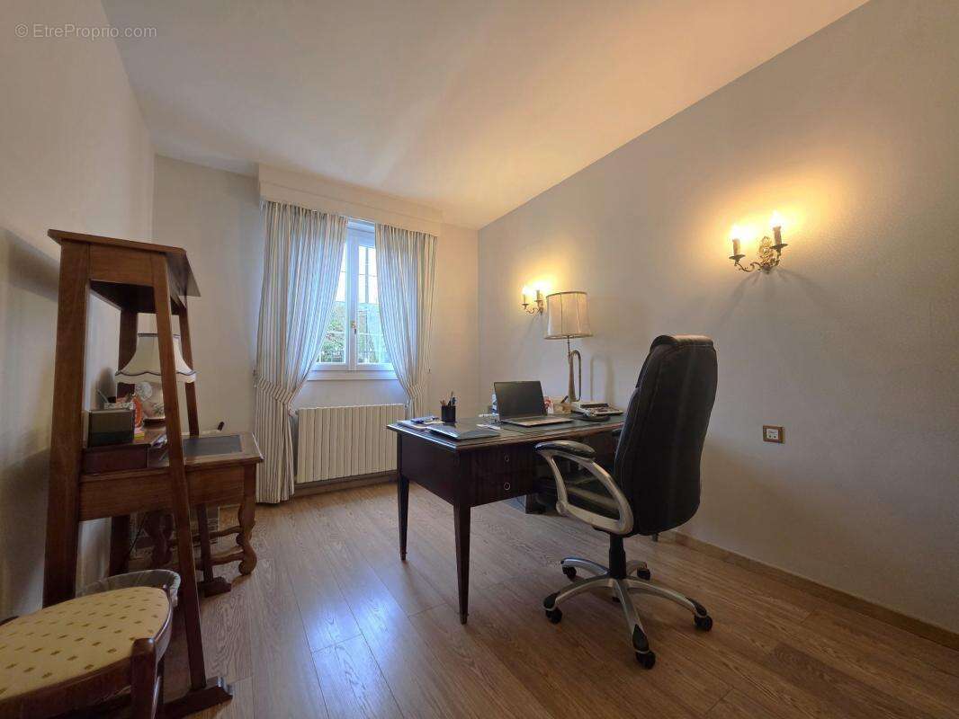 Maison à LE CATEAU-CAMBRESIS