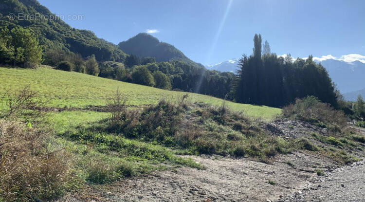 Terrain à SALLANCHES