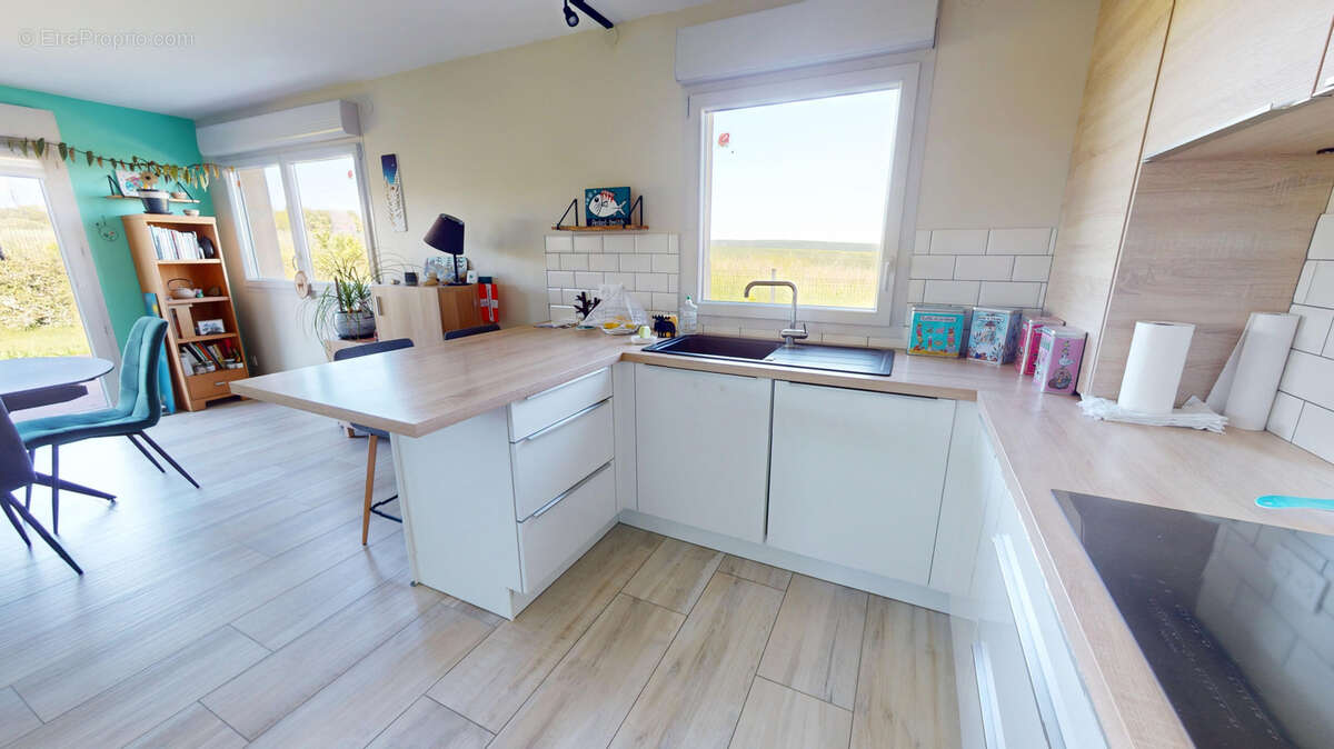 Appartement à HAUTEVILLE-LES-DIJON