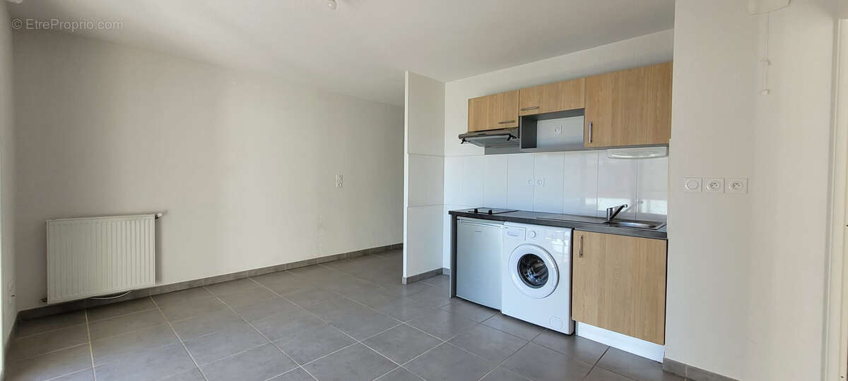 Appartement T2 + parking sous sol  - Centre ville Tournefeuille - photo 3