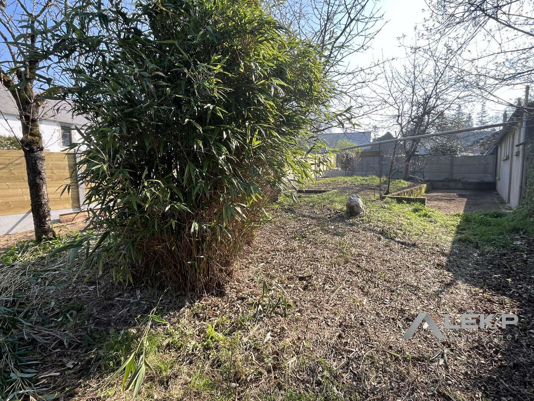 Maison à LA CHAPELLE-DE-BRAIN