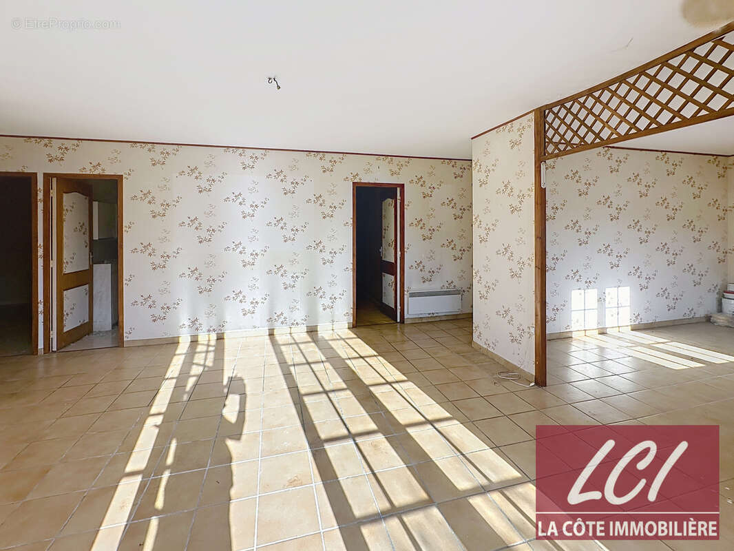 Cazaux proche lac, Maison individuelle T5 sur terrain de 980m2. - photo 4