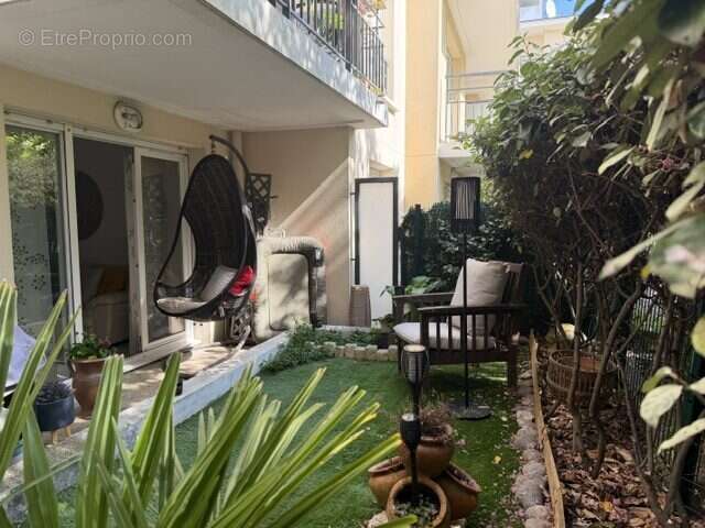 Appartement à LE BLANC-MESNIL