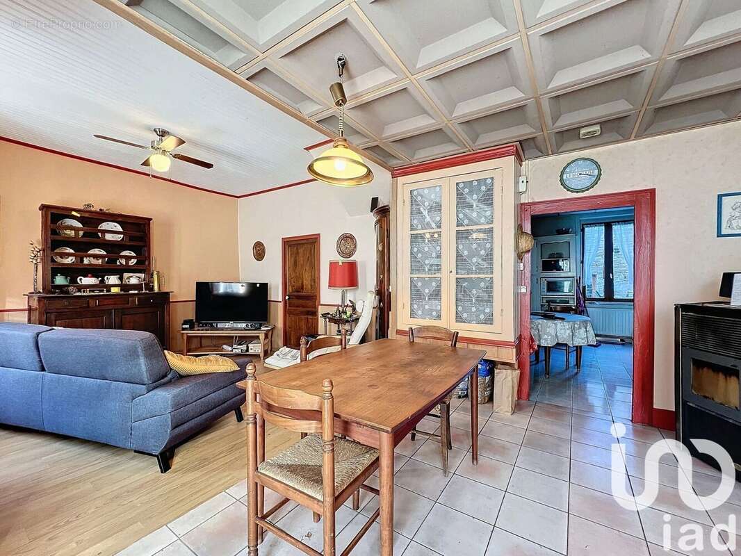Maison 97 m² à Le Lonzac  - photo 5