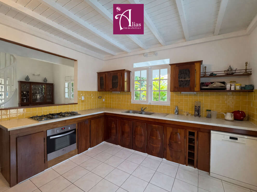 Maison à LAMENTIN
