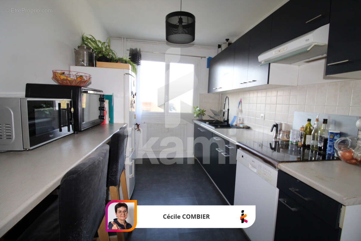 Appartement à BOURG-LES-VALENCE