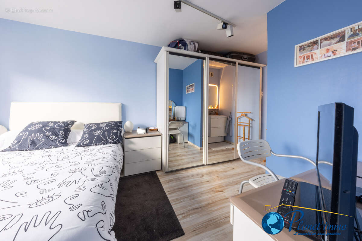 Appartement à SAINT-ETIENNE