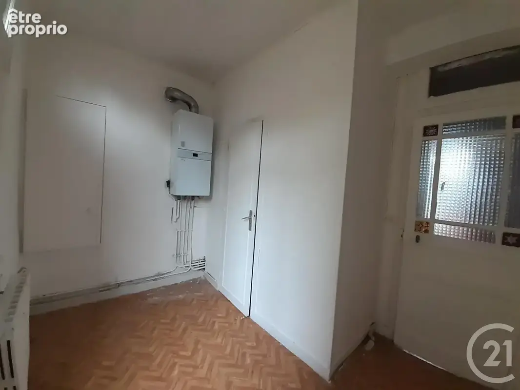 Bien immobilier à vendre à Bernay (27300) - photo 2